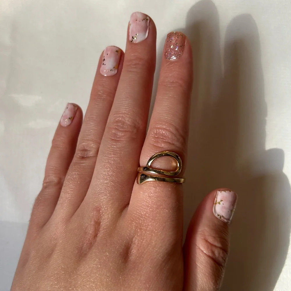 3/$20 Gold Tone Hoop Abstract Designed Ring Size 6